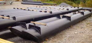 Bild på rörpontoner med svetsade vinklar