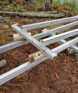 Naturmaterial som stöd vid montering