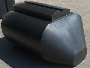 Bild på akterponton w1200 med uttag för regelverk