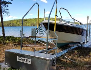 Easyboatroller båtslip vr1000 med en Yamarin 46
