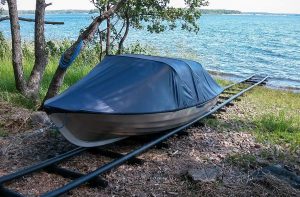 Båtslip S är avsedd för mindre v-bottenbåtar vb-250S