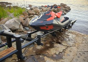 Jetski slipen VB-Jetski är en båtslip för Jet skis på berghäll