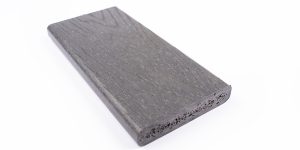 Bild på bräda, planka 20x95 av återvunnen plast