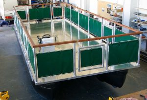 pontonbat-750×300-PT06-ponton-pontonflotte-2