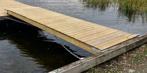 Bild på smal landgång VK10 med hjul. 1,2x5,2m