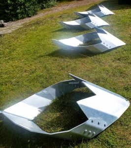 Bild på flera Moorsafe® ankare upplagda och monterade