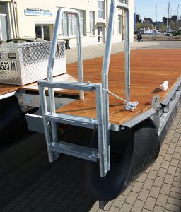 cat-750-250-PT01-pontonbat-01