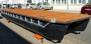 cat-750-250-PT01-pontonbat-02