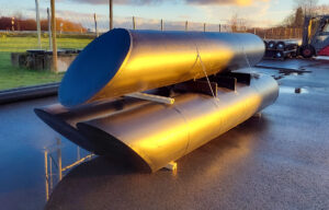 HDPE-pontoner i polyeten för bastuflottar – tjocka, tåliga och OSPAR-godkända